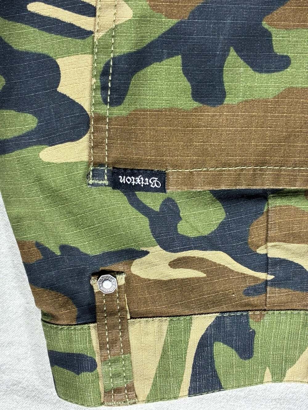 Brixton Fleet Cargo Shorts Size 36 Camo - Picture 9 of 10